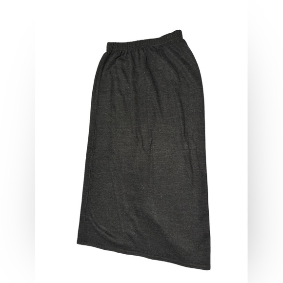 KAREN Lessly, Maxi-skirt, 24inch waist , 36 inch length . 100% Acrylic,gray . - Picture 1 of 3